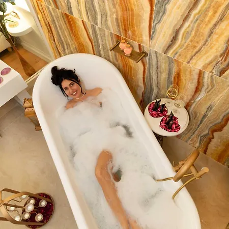 Madame Hortense Boutique ηotel *