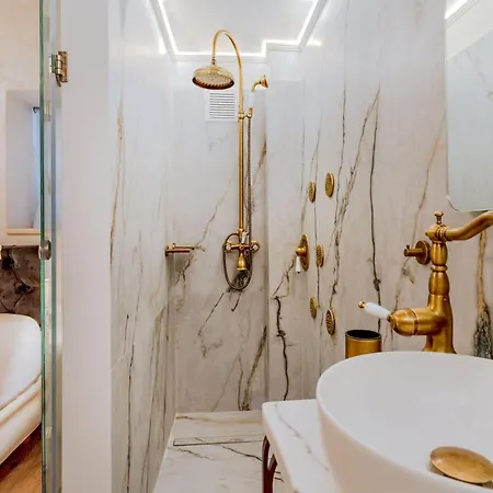 Madame Hortense Boutique ηotel * La Canée