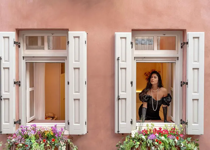 Madame Hortense Boutique ηotel מלון *