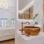 Madame Hortense Boutique ηotel *