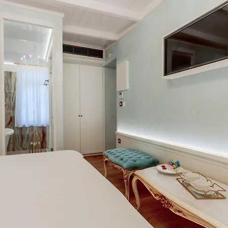 Madame Hortense Boutique ηotel