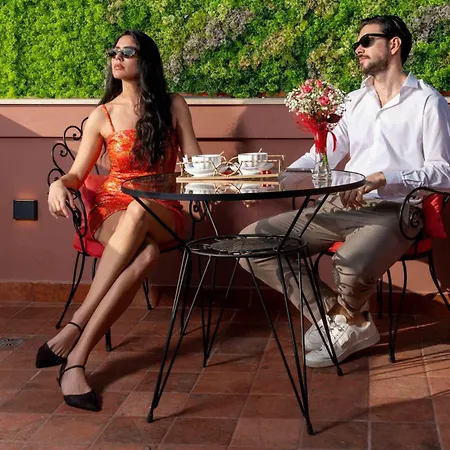 Madame Hortense Boutique ηotel *