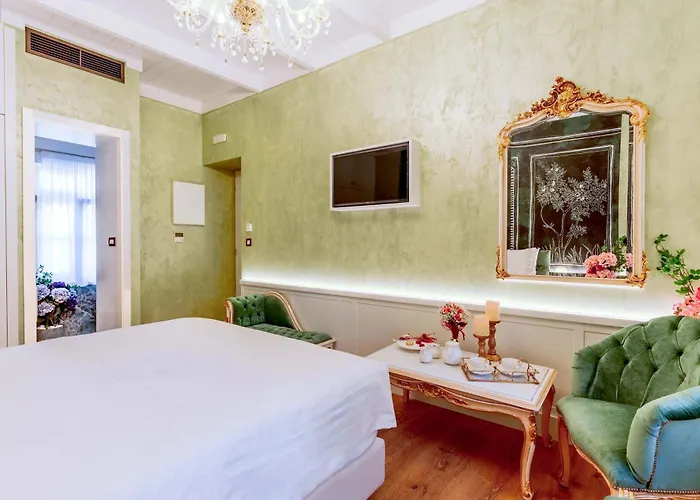 Madame Hortense Boutique ηotel