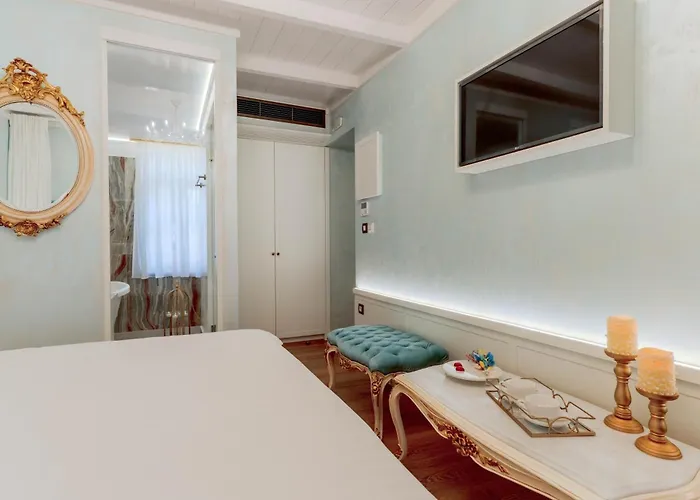 Madame Hortense Boutique ηotel